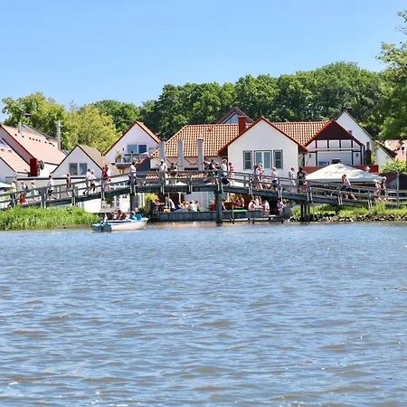 Ferien-whg Albatros Direkt Am Steinhuder-meer, Mit Meerblick Und Parkplatz Appartement