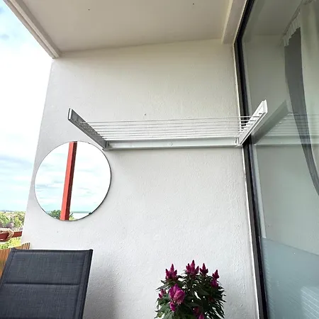 Appartement Ferien-whg Albatros Direkt Am Steinhuder-meer, Mit Meerblick Und Parkplatz